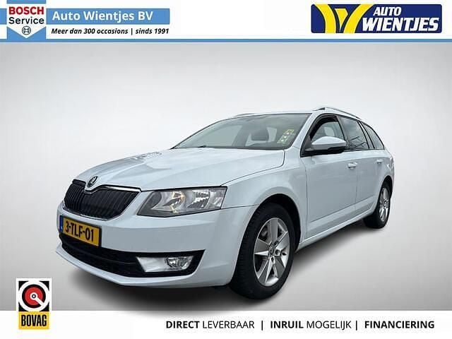 Wit Gebruikt 2014 Skoda Octavia Business Line Stationwagen | € 6.450 (Goede deal) - Afbeelding 1/4