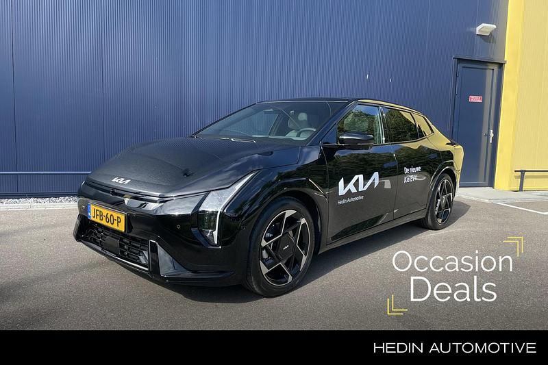 Zwart Nieuw 2025 Kia EV4 Hatchback | € 48.900 (Eerlijke prijs) - Afbeelding 1/4