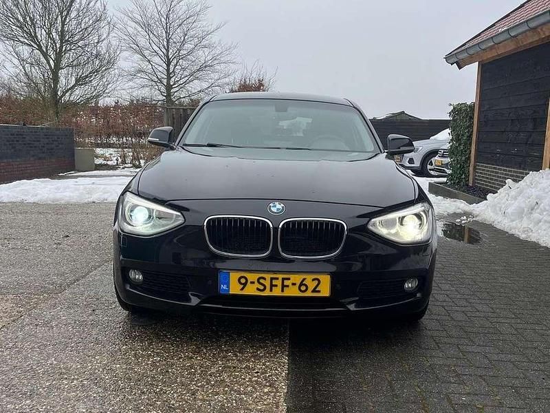 Occasion BMW 116 Efficient Dynamics 220 PK (161 kW) 2012 Zwart Hatchback