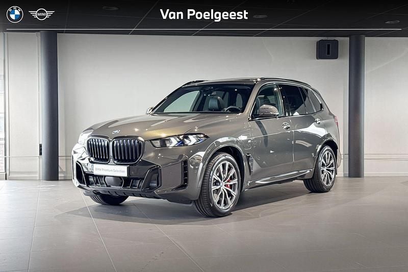 Bmw individual dravitgrau (c36) Gebruikt 2025 BMW X5 Comfort Edition SUV | € 99.900 (Goede deal) - Afbeelding 1/4