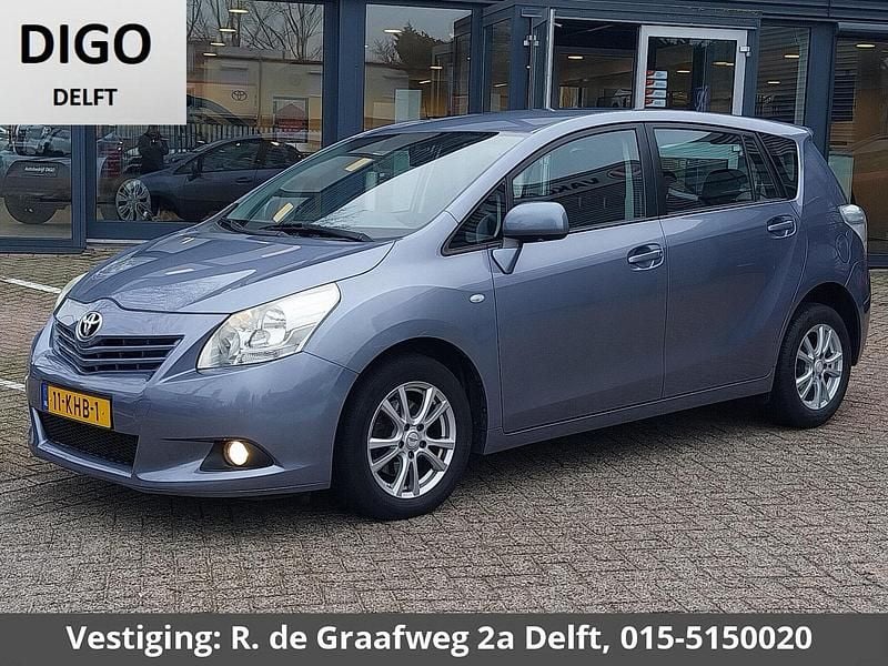 Blauw Occasion 2009 Toyota Verso MPV | € 9.400 (Eerlijke prijs) - Afbeelding 1/4