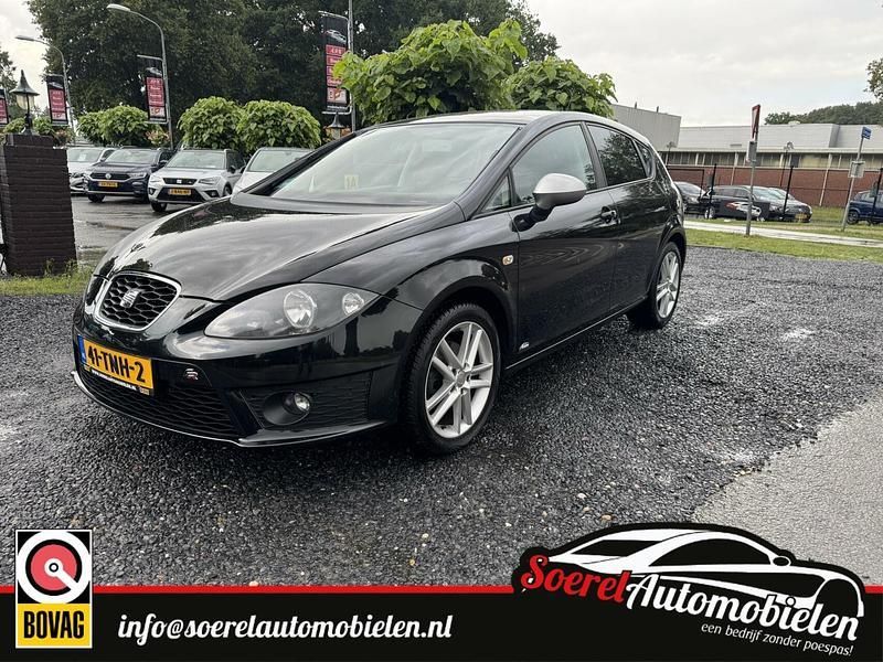 Zwart Gebruikt 2012 Seat Leon FR Hatchback | € 6.999 (Super prijs) - Afbeelding 1/4