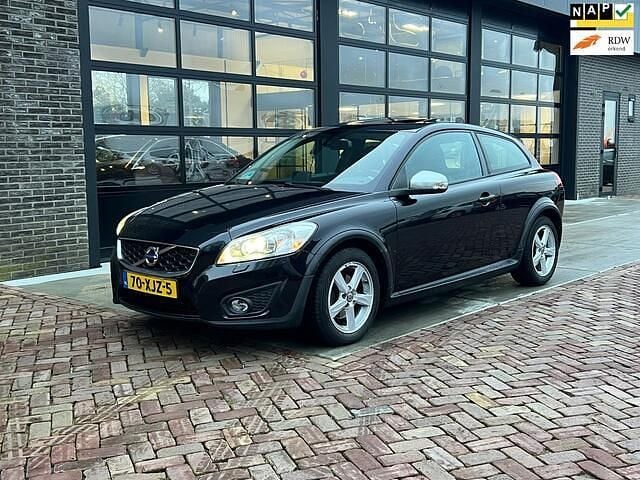 Zwart Gebruikt 2012 Volvo C30 Hatchback | € 2.975 (Goede deal) - Afbeelding 1/4