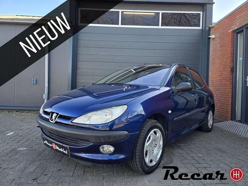 Blauw Gebruikt 2001 Peugeot 206 Hatchback | € 1.499 (Iets duurder) - Afbeelding 1/4