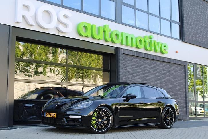 Occasion 2018 Porsche Panamera S E-Hybrid Sport Turismo Sedan | € 75.950 (Eerlijke prijs) - Afbeelding 1/4
