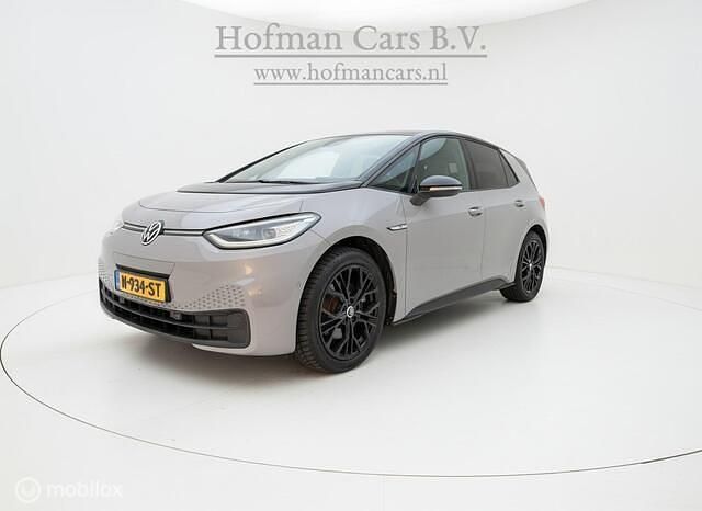 Grijs Occasion 2021 VW ID.3 Pro Hatchback | € 19.900 (Iets duurder) - Afbeelding 1/4