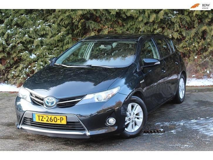 Blauw Occasion 2015 Toyota Auris Hatchback | € 8.950 (Goede deal) - Afbeelding 1/4