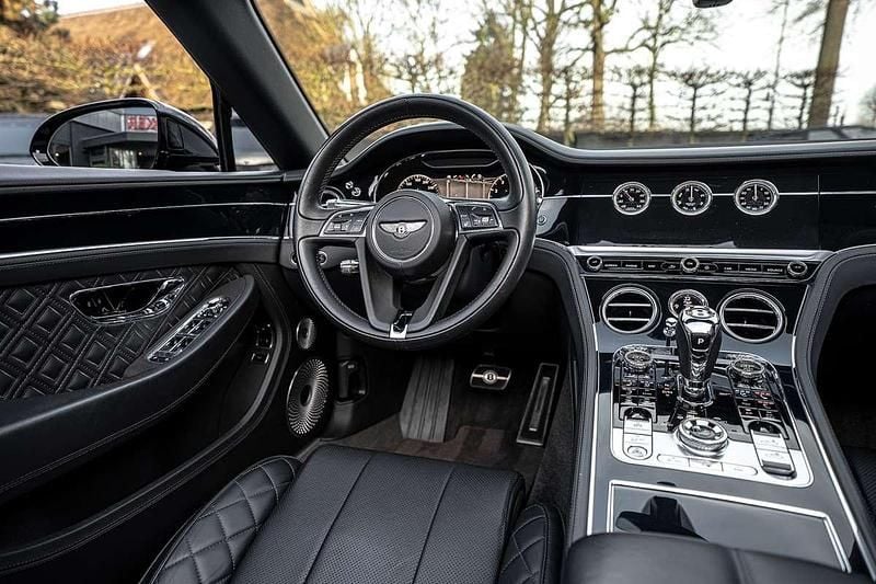 Occasion Bentley Continental GT Convertible Mulliner 635 PK (467 kW) 2019 Zwart Cabriolet