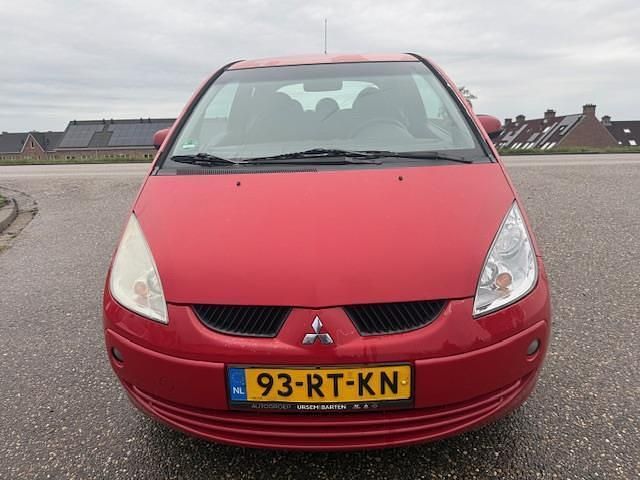 Occasion Mitsubishi Colt Invite 95 PK (69 kW) 2005 Rood Hatchback