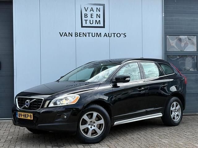 Zwart Gebruikt 2009 Volvo XC60 Momentum SUV | € 5.400 - Afbeelding 1/4