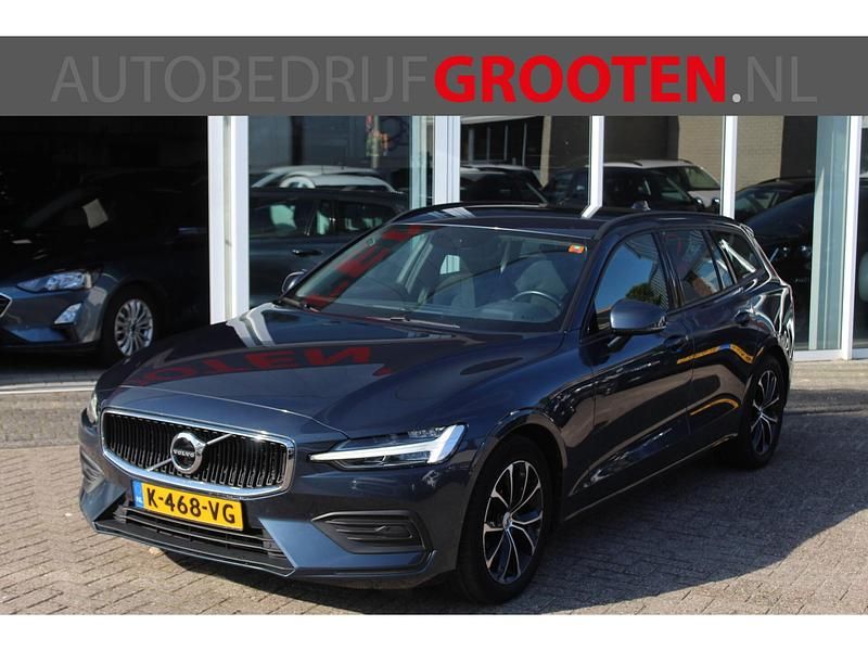 Blauw Gebruikt 2021 Volvo V60 Momentum Stationwagen | € 18.999 (Super prijs) - Afbeelding 1/4