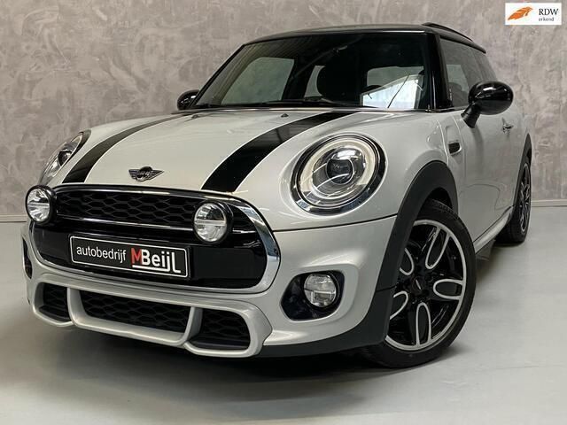 Occasion Mini Cooper Business 136 PK (100 kW) 2015 Wit Hatchback