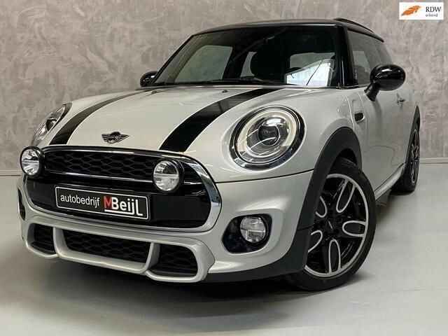 Wit Gebruikt 2015 Mini Cooper Business Hatchback | € 12.995 (Eerlijke prijs) - Afbeelding 1/4