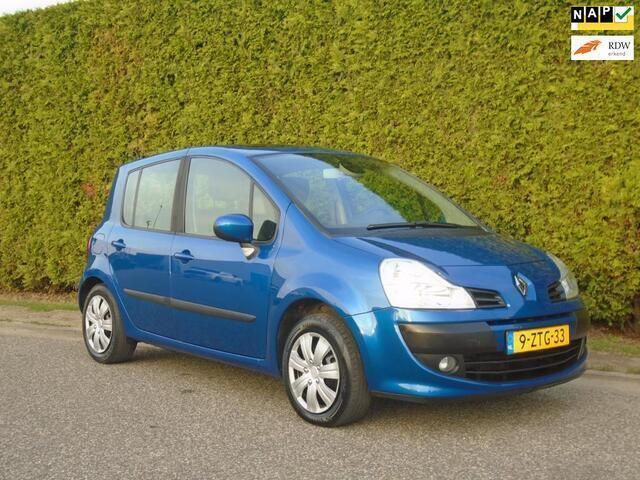 Blauw Gebruikt 2010 Renault Modus Dynamique MPV | € 5.999 (Duur) - Afbeelding 1/4