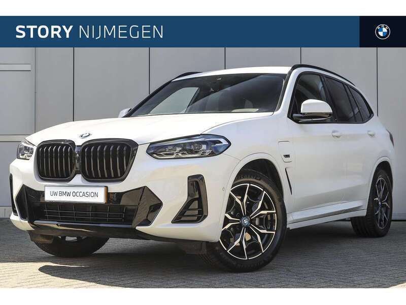 Wit Gebruikt 2022 BMW X3 Executive SUV | € 51.950 (Eerlijke prijs) - Afbeelding 1/4