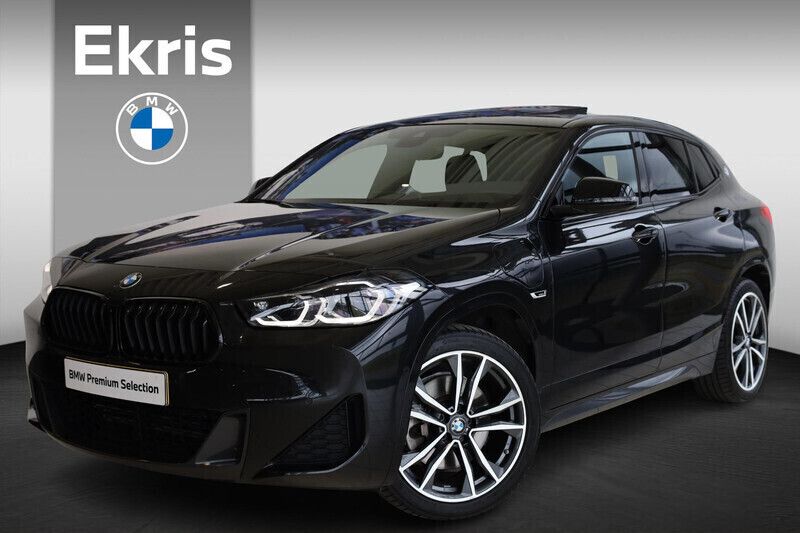 Zwart, metallic lak Gebruikt 2021 BMW X2 Executive SUV | € 32.800 (Iets duurder) - Afbeelding 1/4