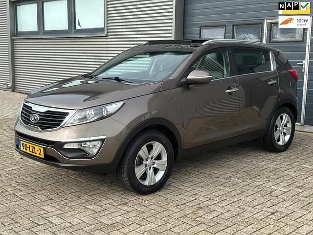 Bruin Gebruikt 2010 Kia Sportage First Edition SUV | € 8.749 (Iets duurder) - Afbeelding 1/4