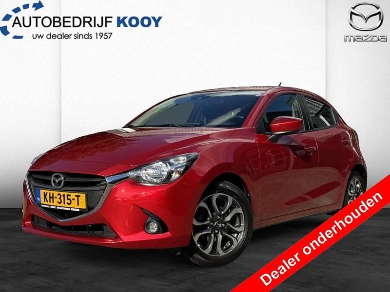 Soul red crystal metallic (rood metallic) Gebruikt 2016 Mazda 2 Hatchback | € 12.900 (Eerlijke prijs) - Afbeelding 1/4