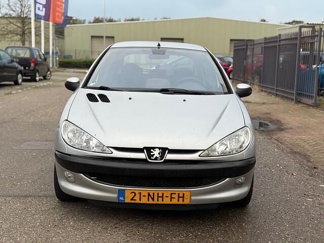 Occasion Peugeot 206 Sport 109 PK (80 kW) 2003 Grijs Hatchback