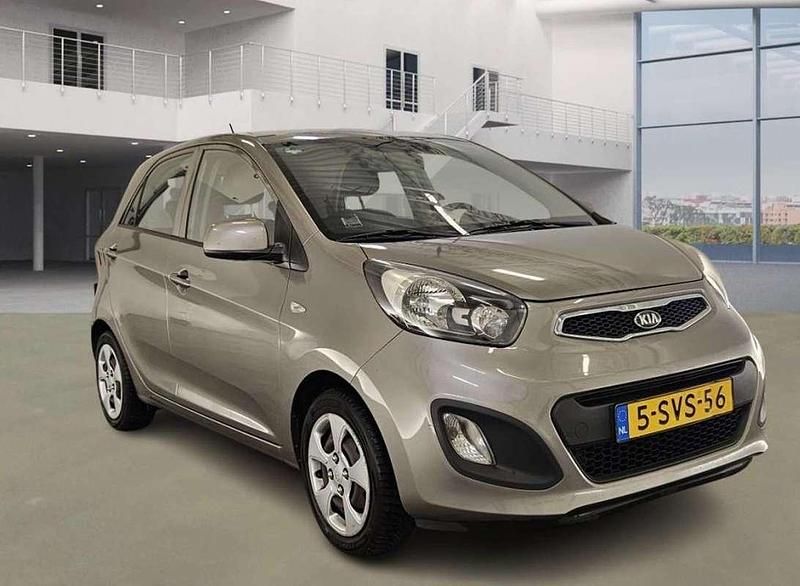 Grijs Occasion 2013 Kia Picanto Hatchback | € 2.500 (Eerlijke prijs) - Afbeelding 1/4