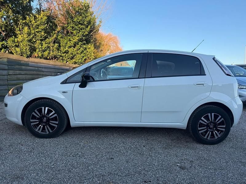 Occasion Fiat Punto Pop 86 PK (63 kW) 2012 Wit Hatchback