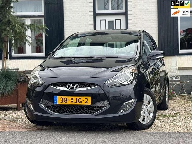 Zwart Gebruikt 2012 Hyundai ix20 Hatchback | € 5.800 (Eerlijke prijs) - Afbeelding 1/4