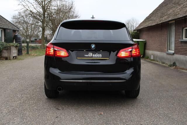 Occasion BMW 218 Executive 136 PK (100 kW) 2014 Zwart (metallic) Stationwagen