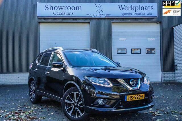 Zwart Gebruikt 2016 Nissan X-Trail 360º SUV | € 15.000 (Iets duurder) - Afbeelding 1/4