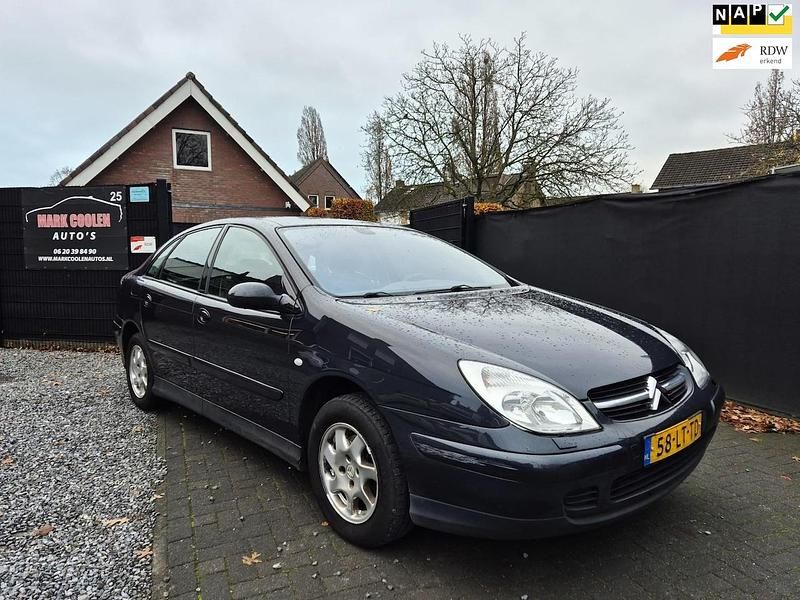 Grijs Gebruikt 2003 Citroën C5 Exclusive Hatchback | € 1.345 (Super prijs) - Afbeelding 1/4