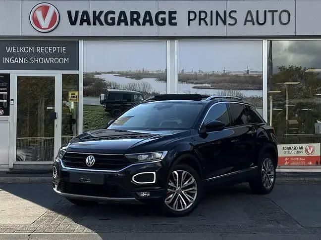Zwart Gebruikt 2018 VW T-Roc Sport SUV | € 20.895 (Eerlijke prijs) - Afbeelding 1/4