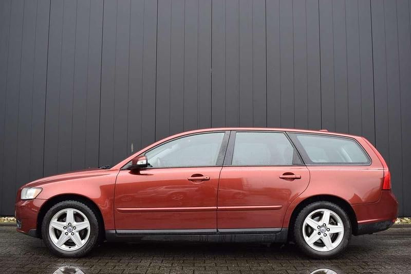 Occasion Volvo V50 146 PK (107 kW) 2008 Rood Stationwagen