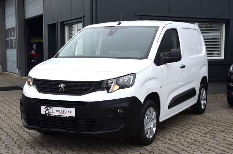 Wit Gebruikt 2021 Peugeot Partner MPV | € 14.750 (Goede deal) - Afbeelding 1/4