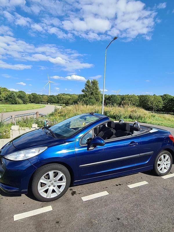 Blauw (metallic) Occasion 2008 Peugeot 207 CC Cabriolet | € 3.000 (Eerlijke prijs) - Afbeelding 1/4