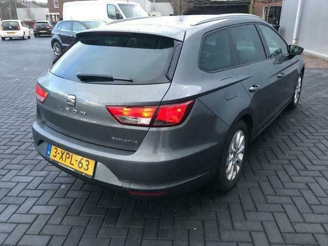 Occasion Seat Leon ST Ecomotive 110 PK (80 kW) 2014 Grijs Stationwagen