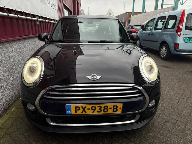 Occasion Mini Cooper Business 136 PK (100 kW) 2017 Zwart Hatchback
