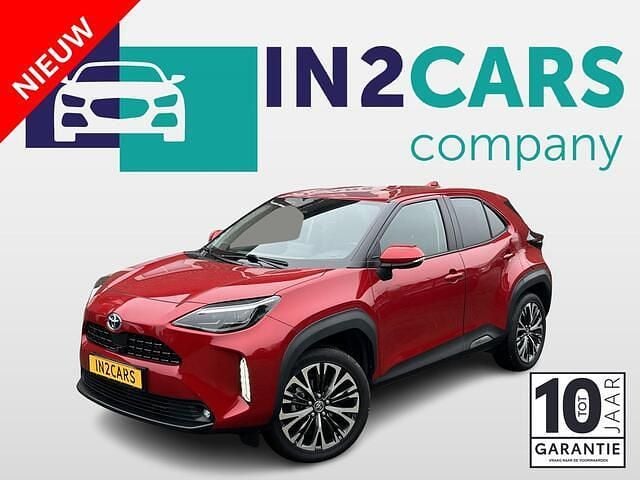 Rood Gebruikt 2022 Toyota Yaris Cross Executive SUV | € 27.800 (Eerlijke prijs) - Afbeelding 1/4