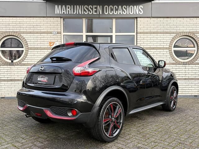 Zwart Occasion 2017 Nissan Juke N-Connecta SUV | € 10.950 (Eerlijke prijs) - Afbeelding 1/4