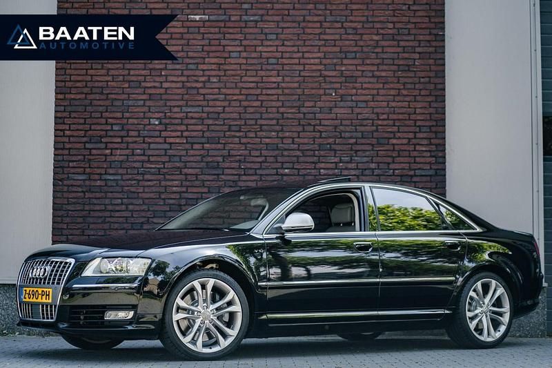 Occasion Audi S8 Comfort 451 PK (331 kW) 2008 Zwart (metallic) Sedan