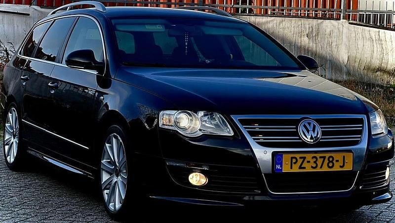 Occasion 2010 VW Passat R-line Edition Sedan | € 6.500 (Duur) - Afbeelding 1/4