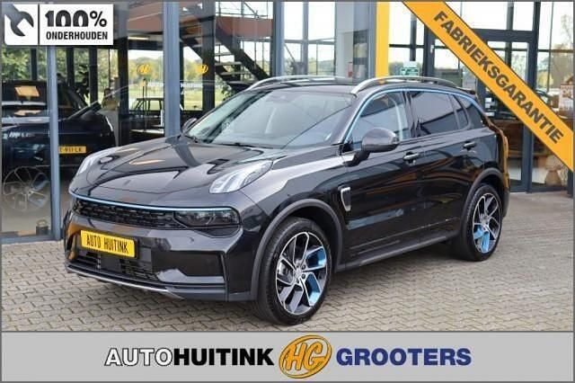 Zwart Gebruikt 2023 Lynk & Co 01 SUV | € 27.990 (Eerlijke prijs) - Afbeelding 1/4