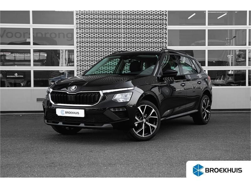 Zwart Gebruikt 2025 Skoda Kamiq Selection SUV | € 29.095 (Eerlijke prijs) - Afbeelding 1/4