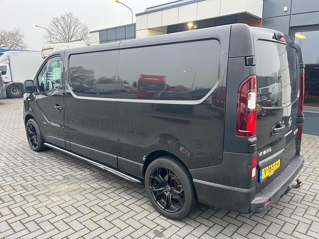Occasion Opel Vivaro 146 PK (107 kW) 2017 Zwart (metallic) MPV