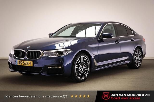 Blauw Gebruikt 2018 BMW 530e Executive Sedan | € 28.900 (Eerlijke prijs) - Afbeelding 1/4