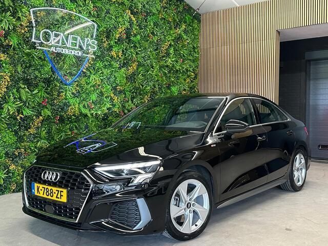 Zwart Gebruikt 2021 Audi A3 S-Line Sedan | € 28.890 (Eerlijke prijs) - Afbeelding 1/4