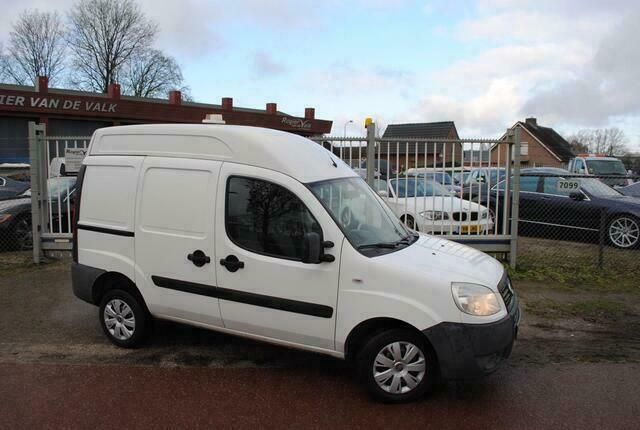 Occasion Fiat Doblò 92 PK (67 kW) 2008 Wit MPV