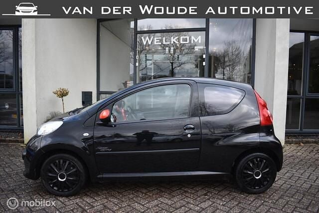 Occasion Peugeot 107 68 PK (50 kW) 2007 Zwart Hatchback
