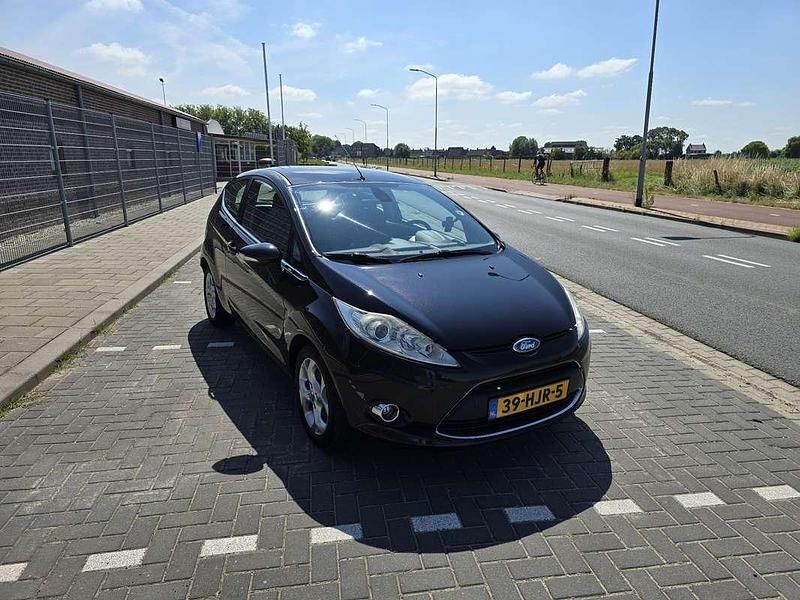 Occasion Ford Fiesta Titanium 82 PK (60 kW) 2008 Zwart Hatchback