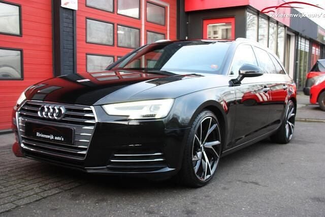 Occasion Audi A4 S-Line 150 PK (110 kW) 2017 Zwart Stationwagen