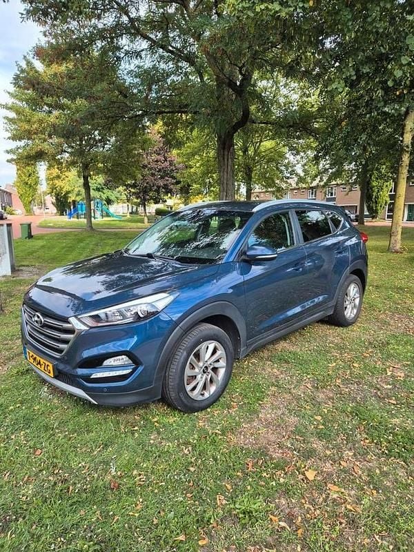 Blauw Gebruikt 2017 Hyundai Tucson Comfort SUV | € 11.995 (Super prijs) - Afbeelding 1/4