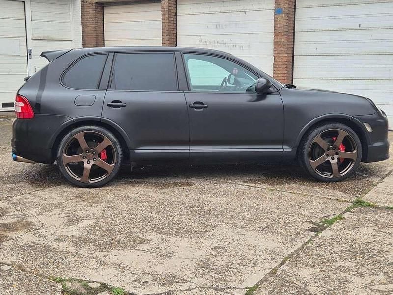 Zwart Gebruikt 2004 Porsche Cayenne Turbo SUV | € 21.000 - Afbeelding 1/4